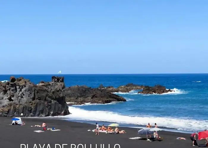 2-bed House Sleeps 4 With Free Parking *