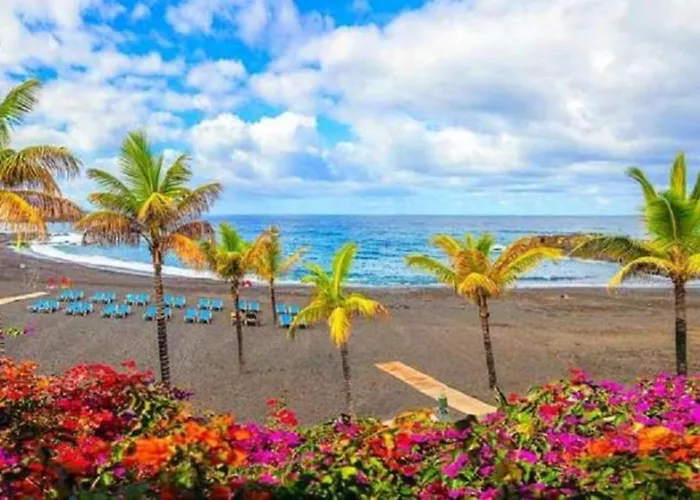 Semesterbostad 2-bed House Sleeps 4 With Free Parking Puerto de la Cruz (Tenerife)